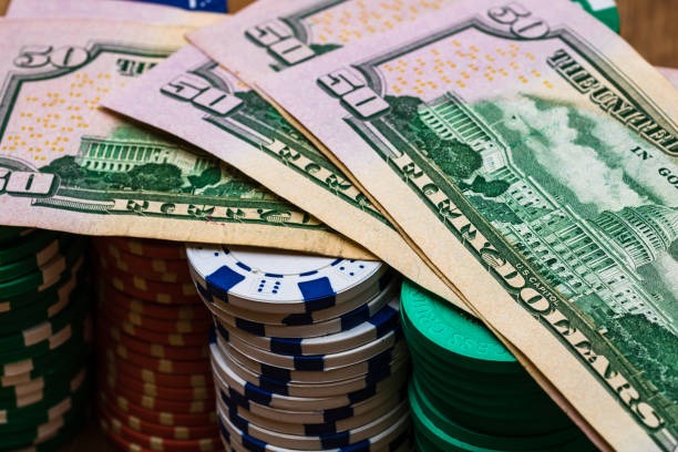 piggy live casino tables and slot lobby interface